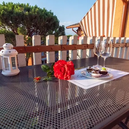 With Us - Bookingpeschiera Peschiera del Garda