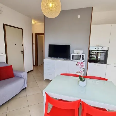 Appartamento With Us - Bookingpeschiera *