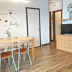 With Us - Bookingpeschiera Lägenhet *