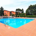 With Us - Bookingpeschiera Lägenhet