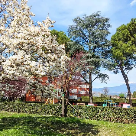 With Us - Bookingpeschiera Lägenhet Peschiera del Garda